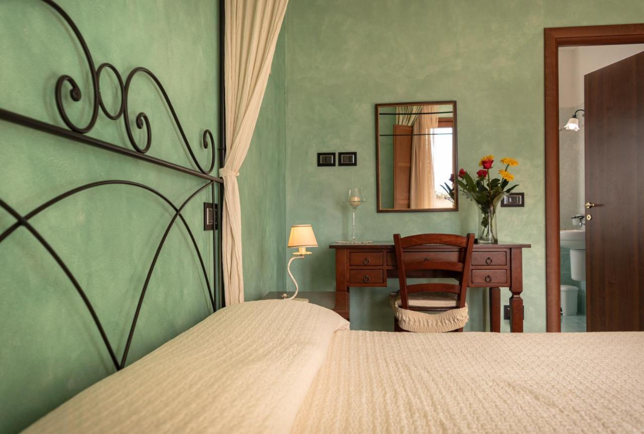 B&B Villa Barbarossa Петриньяно Экстерьер фото