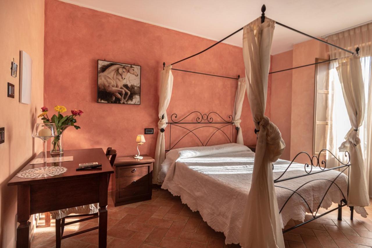 B&B Villa Barbarossa Петриньяно Экстерьер фото