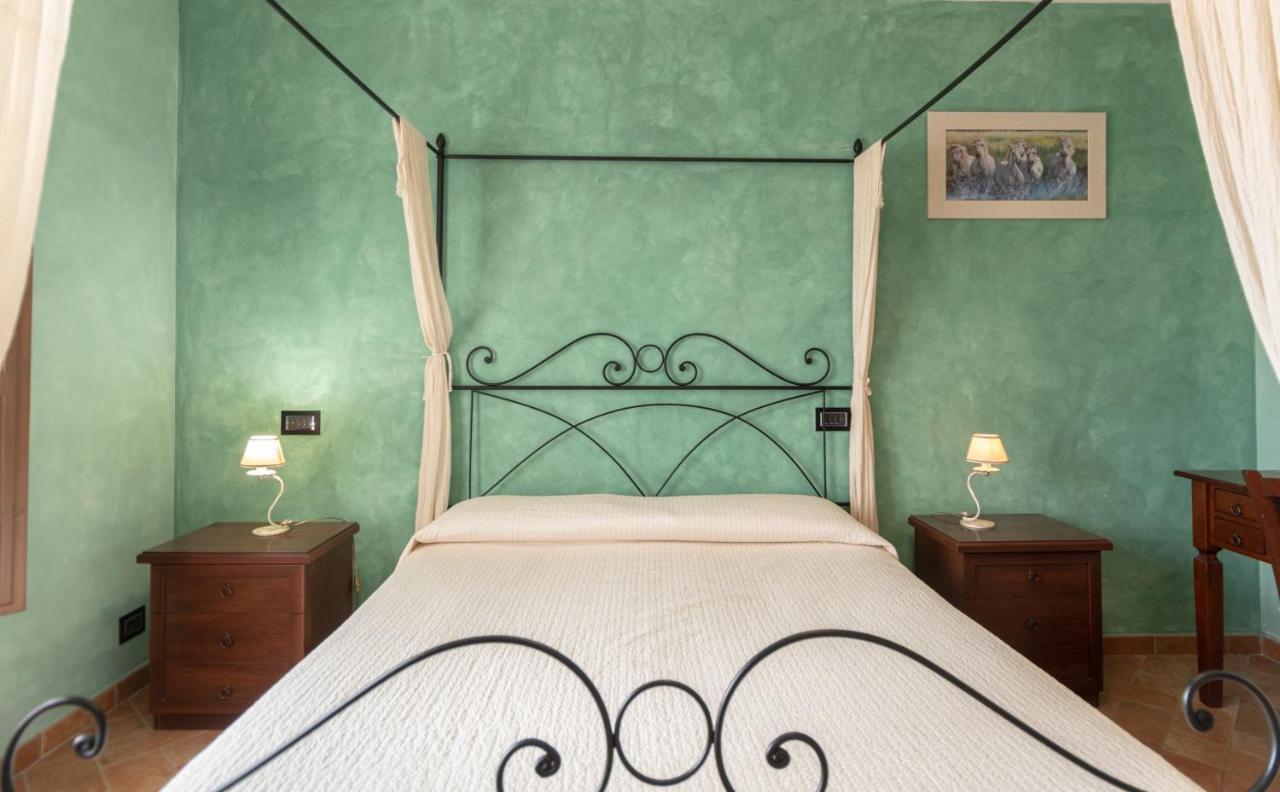 B&B Villa Barbarossa Петриньяно Экстерьер фото