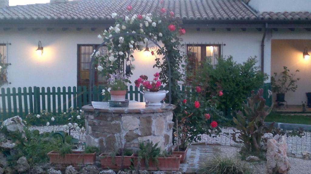 B&B Villa Barbarossa Петриньяно Экстерьер фото